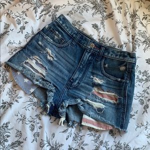 Hollister Highwaisted Booty Shorts